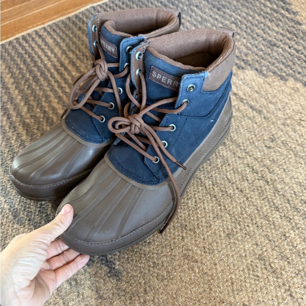Sperry Navy and Chocolate Duck Boots